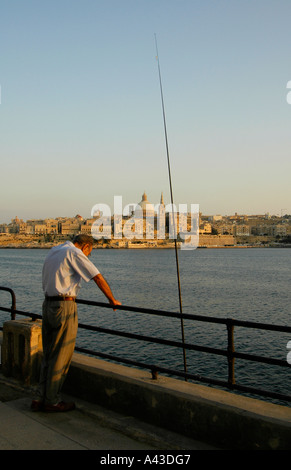 Vu de La Valette Malte Sliema Tigne Banque D'Images