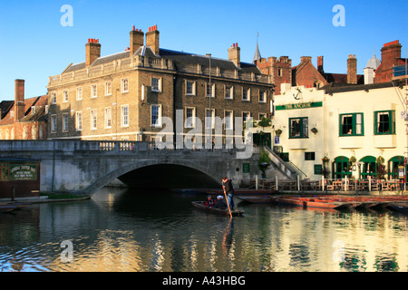 Silver Street Bridge, Cambridge, Angleterre. Banque D'Images