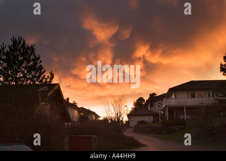 Coucher du soleil spectaculaire en Fredrikstad en Norvège Banque D'Images