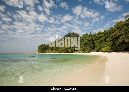 Andaman et Nicobar Inde Havelock Island Radha Nagar Lagoon beach tôt le matin Banque D'Images