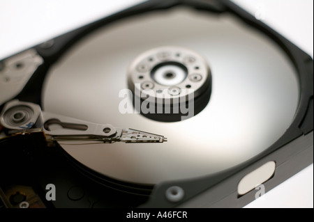 Intérieur d'un disque dur d'ordinateur Banque D'Images