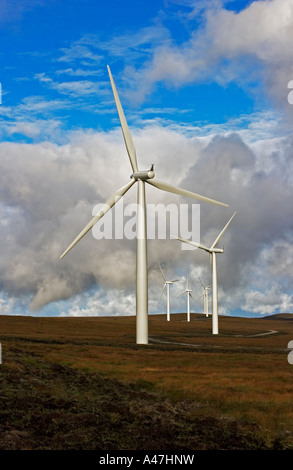 L'énergie éolienne à turbines éoliennes Farr, Inverness, Scotland UK Banque D'Images