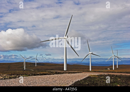 L'énergie éolienne à turbines éoliennes Farr, Inverness, Scotland UK Banque D'Images