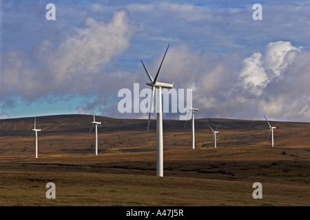 L'énergie éolienne à turbines éoliennes Farr, Inverness, Scotland UK Banque D'Images