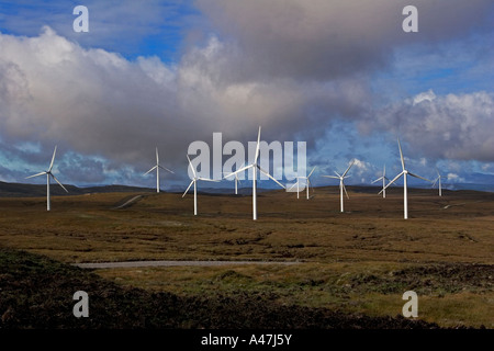 L'énergie éolienne à turbines éoliennes Farr, Inverness, Scotland UK Banque D'Images