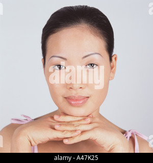 Portrait d'une belle femme asiatique Banque D'Images