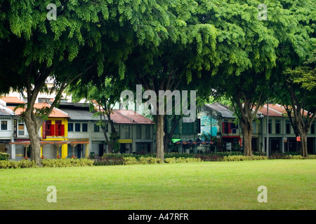 Rue ombragée dans le district de Kampong Glam Singapour Banque D'Images