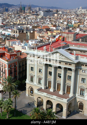 Vue panoramique sur la Plaça del Portal de la Pau Barça Barcelone Catalogne Catalunya Barca Cataluña Costa Brava España Espagne Europe Banque D'Images