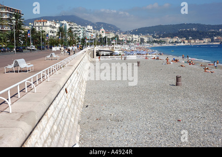 Vue panoramique sur mer & plage de Nice Côte d'Azur Cote d Azur France Europe du Sud Banque D'Images