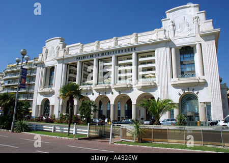 Vue sur le boulevard du front de mer de Nice Côte d'Azur Cote d Azur France Europe du Sud Banque D'Images