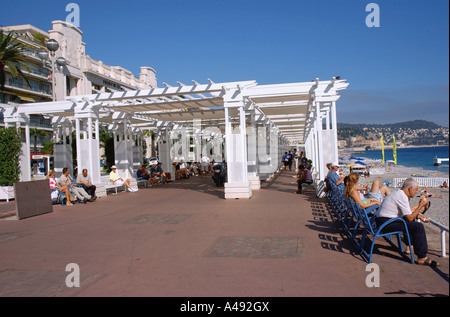 Vue panoramique sur mer & plage de Nice Côte d'Azur Cote d Azur France Europe du Sud Banque D'Images