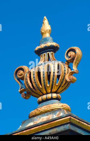 Close up of ornate gates à l'Hôtel de Ville à San Francisco California USA Banque D'Images