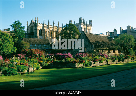 Christ Church Memorial Gardens en été, Oxford Banque D'Images