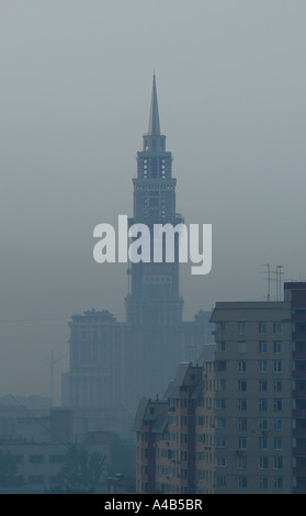 Triumph Palace à Moscou, en Russie, de 264 mètres ou 867 pieds, le plus haut édifice de l'Europe. Banque D'Images