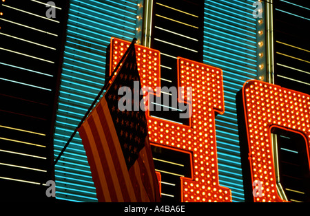 Casino Horseshoe historique aux néons de Las Vegas, Nevada, États-Unis. Maintenant rebaptisé Binion's Hotel Casino, ce néon n'est plus là. Banque D'Images