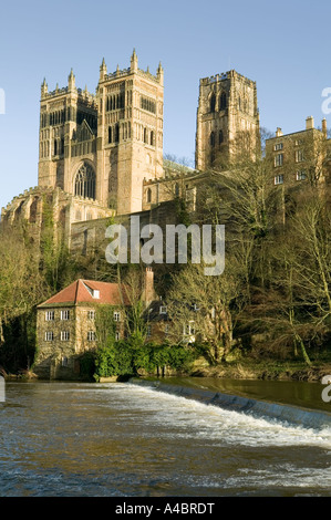 Cathédrale de Durham sur l'usure de la rivière Banque D'Images