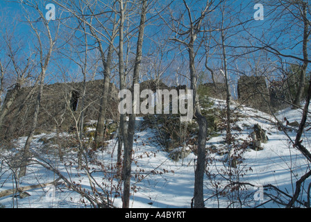 L'Aerie Chambre ruines à Mount Tom State Reservation à Holyoke, Massachusetts USA Banque D'Images