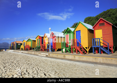 Cabines de plage à Muizenberg Banque D'Images