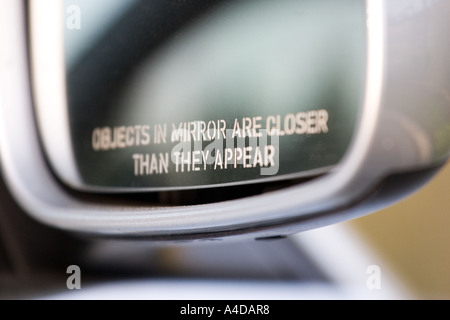 Close-up of a car's side mirror Banque D'Images