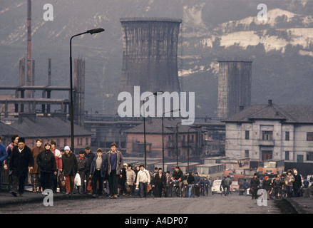 La pollution par le carbone, le plomb et le zinc des usines à Copsa Mica, Roumanie Banque D'Images