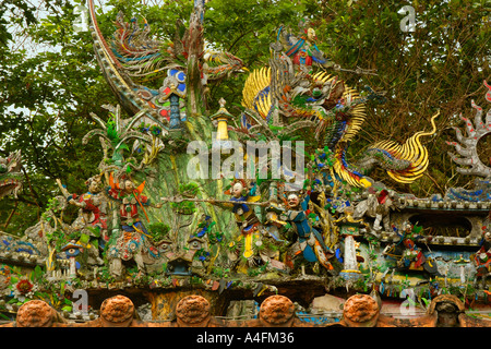 Décoration sur le toit du temple chinois de la République populaire de Chine Taïwan Suao Banque D'Images