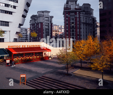 Le réalisme urbain, "La Défense", Paris, France. Banque D'Images