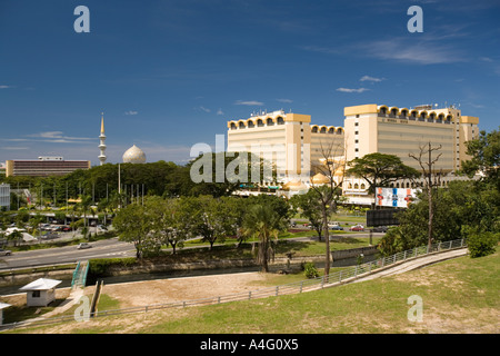 Malaisie Bornéo Sabah Kota Kinabalu city skyline Banque D'Images