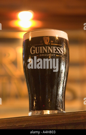 République d'Irlande Eire pinte de Guinness Banque D'Images