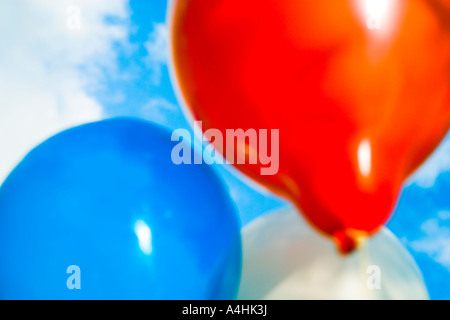 Ballons bleu et blanc rouge Banque D'Images