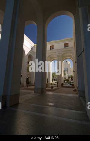 Beau bâtiment colonial dans le quartier italien, Tripoli, Libye Banque D'Images