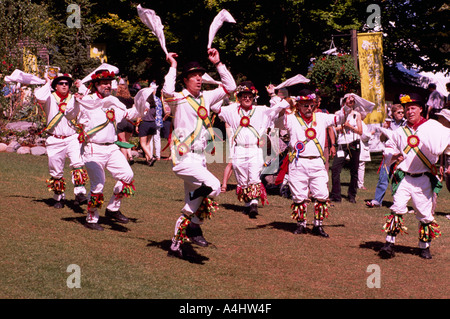 Danseurs Morris Men Anglais danse danse cérémoniale, Vancouver, BC, British Columbia, Canada Banque D'Images