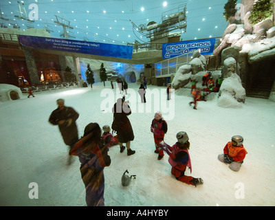 Dubaï, Emirates mall, Ski Dubaï, ski intérieur dans le désert Banque D'Images