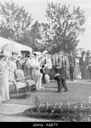 Le Tsar Nicolas II lors de la visite du président français, 92100 Krasnoye Selo, Russie, 22 juillet 1914. Créateur : Inconnu. Banque D'Images