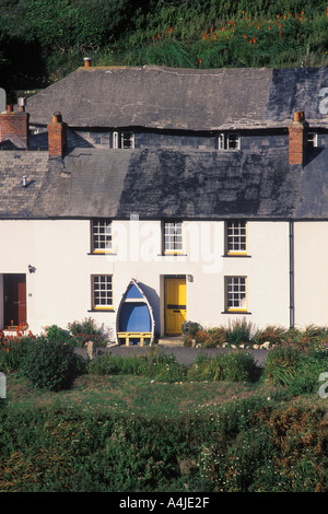 Chalet dans le village de Boscastle Cornouailles du nord de l'Angleterre Banque D'Images