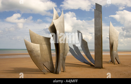 Les Braves sculpture à Omaha Beach, Normandie, France - WW2 D Jour war memorial Banque D'Images