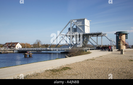 Voyage scolaire pour le site historique du Pont Pegasus Benouville Calvados Normandie France Europe Banque D'Images