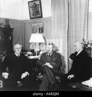 Les dirigeants de la France de Vichy, c1941-1942. Artiste : Inconnu Banque D'Images