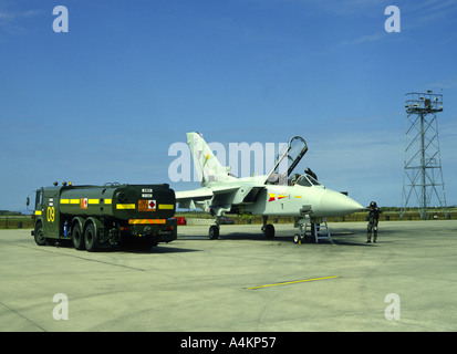 Panavia Tornado F2 ZD936 (AP) chasseur intercepteur bimoteur Twin Jet. GAVM 2042-85 Banque D'Images