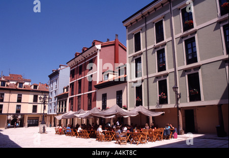 El Fontan Square à Oviedo Asturias Espagne Banque D'Images