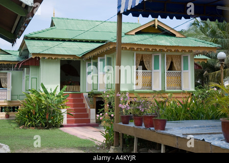 Maison Malaisienne typique dans une kampong Kampung Morten à Malacca Banque D'Images