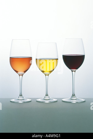 Verres de blanc, rosŽ et vin rouge Banque D'Images