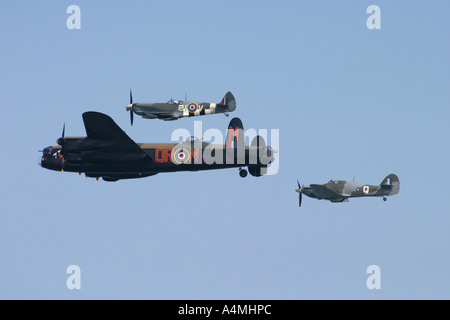 RAF Battle of Britain Memorial Flight Spitfire Hurricane Lancaster Banque D'Images