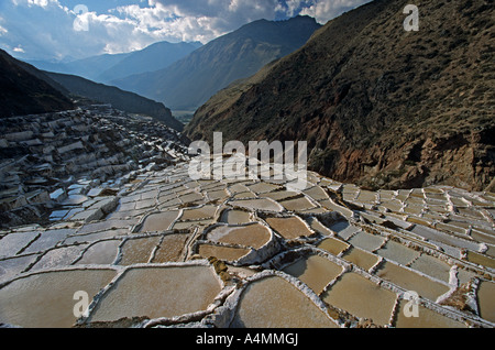 Salines de Maras (Pérou). Les salines de Maras (Pérou). Banque D'Images