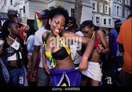 Londres, Royaume-Uni. Les carnavaliers à Notting Hill Carnival Banque D'Images