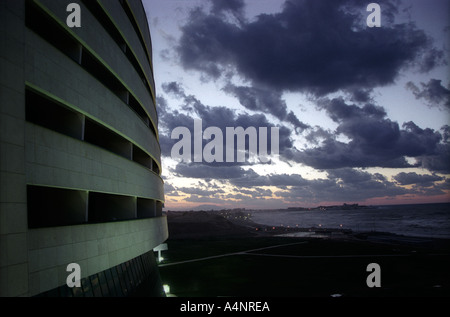 Voir la soirée de l'hôtel Sheraton Club des Pins à l'extérieur Alger Algérie 2001 Banque D'Images