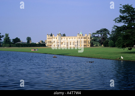 Audley End, Essex, House, Lac, Voyage, tourisme, Angleterre, RU près de Saffron Walden Banque D'Images