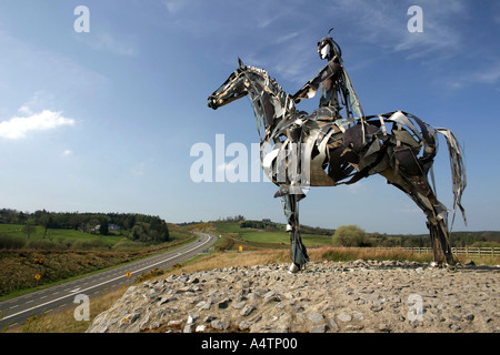 Le Chieftain gaélique sculpture sur la N4 route entre Sligo et Carrick-on-Shannon Banque D'Images