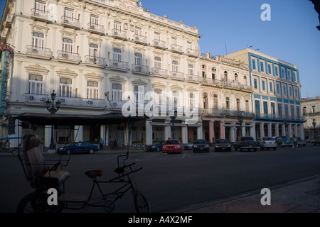 L'hôtel Inglaterra dans la lumière du matin, Parque Central, La Havane, Cuba Banque D'Images