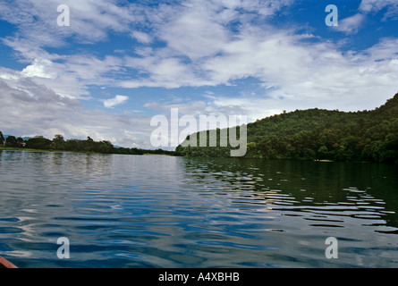 Lac Fewa Banque D'Images