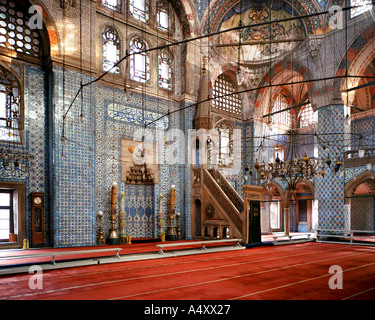 TY - Istanbul : Intérieur de la mosquée Rustem Pasa Banque D'Images